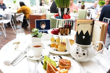 【アリスのはじまりを紐解く旅】マッドハッターのお茶会に参加!? ロンドンの「マッドハッターティー」に潜入＜番外編＞ 画像
