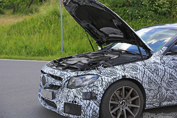 メルセデスE63AMG次期型、これが612馬力の心臓部だ！ 画像