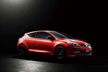 ニュルブルクリンク最速の血統… メガーヌ ルノー・スポール273トロフィー2 を発売 画像