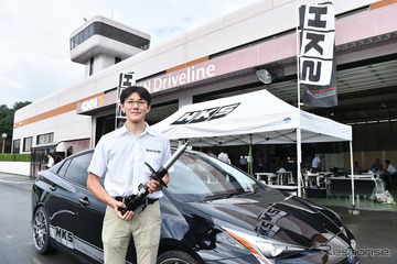 制作側の自信、販売側の信頼…HKSハイパーMAX Gの完成度 画像