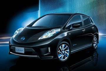 【日産 リーフ 改良新型】大容量バッテリー搭載モデル、発売は12月24日…一充電で280km走行 画像