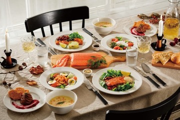 イケアレストラン&カフェでサーモンづくしのスペシャルコースを提供中! 画像