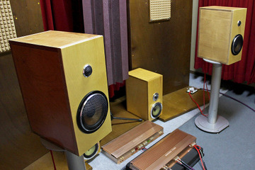 スロヴェニア発の気鋭ブランド「ZRスピーカーラボ」から“スーパーハイエンド”の入門機、満を持して新登場! 果たしてその音は…。 part3 画像