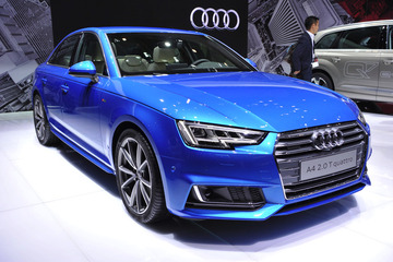 【東京モーターショー15】アウディ A4 新型…室内は広く、重量は軽く［詳細画像］ 画像