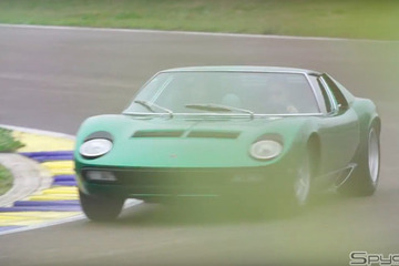 新型アヴェンタドール「S」予告か!? ランボルギーニ歴代V12モデル集結！【動画】 画像