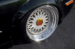 VW・パサート(オーナー/竹林ユウキさん)by custom & car Audio PARADA