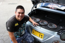 知人の影響でオーディオインストールをはじめたという千葉さん。カスタムプランはどんどん加速中で、次のリメイクも楽しみだ。 知人の影響でオーディオインストールをはじめたという千葉さん。カスタムプランはどんどん加速中で、次のリメイクも楽しみだ。
