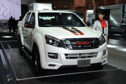 【東京モーターショー15】いすゞ D-MAX…海外主力のピックアップ［詳細画像］ 画像