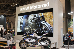 BMWは国内初披露の3車種に注目が集まる…東京モーターサイクルショー2018 画像