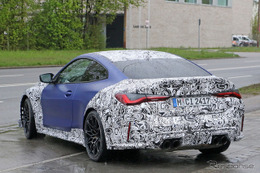 「CSL」19年ぶり復活なるか、限定1000台の特別なBMW M4…最新プロトをスクープ 画像