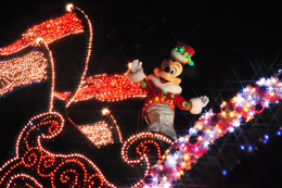 【ディズニー】クリスマス衣装のミッキー＆ミニー！エレクトリカルパレード・ドリームライツ 画像