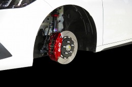 新型CIVICのフロント用が新登場！　BLITZが車種別ブレーキキャリパーキット「BIG CALIPER KIT II」に対応ラインナップを追加 画像