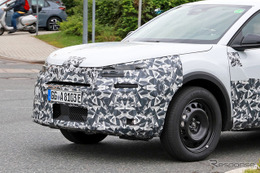 セダン？ SUV？ シトロエンらしい個性派モデルが大規模改良へ　フロントマスクに注目！ 画像