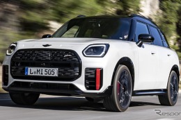 MINI カントリーマン 新型、最強「JCW」は300馬力ターボ搭載…新写真を公開 画像