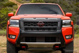 さらにコワモテ顔に変身！新色「アフターバーンオレンジ」が眩しい日産の新型『フロンティア』 画像