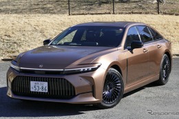【トヨタ クラウンセダン 新型試乗】「これぞクラウン！」メルセデス“S”と肩を並べる快適さ…島崎七生人 画像