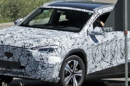より高級に！ 人気SUV、メルセデスベンツ『GLA』の次期型プロトタイプが出現