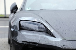 ガソリンエンジンも復活へ...ポルシェ『ケイマン』次期型、デザイン細部まで丸わかり！ 画像
