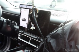 日本市場にはいつ？ ヒョンデ最小のEV、『アイオニック3』の車内を初めて撮影！ 画像