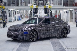 BMWの新世代EV「ノイエ・クラッセ」第2弾、セダン『i3』新型の量産前テスト車両がラインオフ 画像