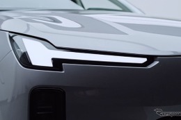 ボルボ『XC70』新型、最新「トールハンマー」ヘッドランプ搭載…FORVIA HELLAと共同開発 画像