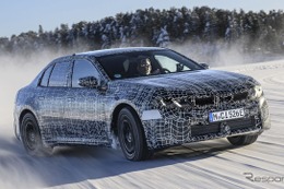 BMW3シリーズのEV、i3新型が3月18日デビューへ…第6世代eDriveは469馬力 画像