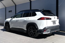 『カローラクロス GRスポーツ』のリアに迫力の4本出しエキゾースト！ ブリッツ「ニュルスペック・カスタムエディション」 画像