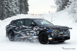 時代に逆行!? ベントレーがEV開発を加速、新型SUVが雪上ドリフト 画像