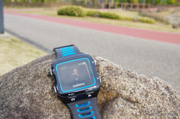 【GARMIN ForeAthlete 920XTJ インプレ前編】水中での心拍モニターも実現する最高峰GPSトレーニングウォッチ 画像