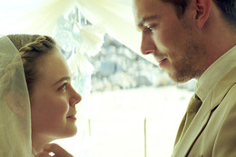【特別映像】ニコラス・ホルト×エル・ファニング、結婚式シーン解禁！『マッド・ガンズ』 画像