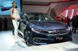 【ジャカルタモーターショー16】ホンダの新たな“高級車” シビック 、インドネシアでも販売開始 画像