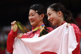 【リオ2016】西内まりや「世界一の努力をしたんだろう」…バド・高橋＆松友ペアが金メダル 画像