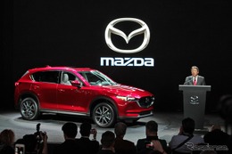 【ロサンゼルスモーターショー16】マツダ CX-5 新型、全世界で40万台の販売を計画 画像