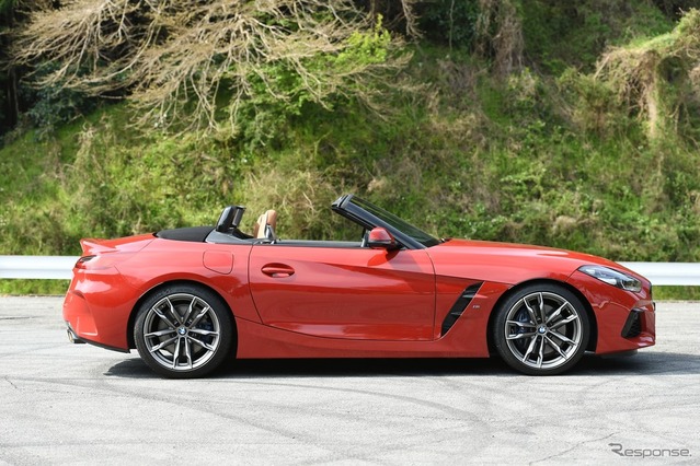 BMW Z4 新型（M40i）