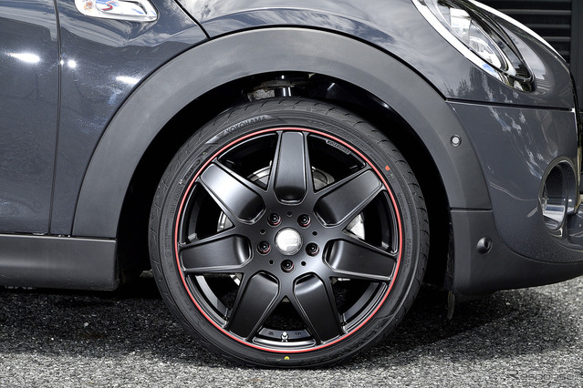 ケレナーズスポーツ【M7】推奨サイズ:18×7.0JInset54 5H-112/カラー:マットブラック・リムレッドライン/タイヤサイズ:205/40R18