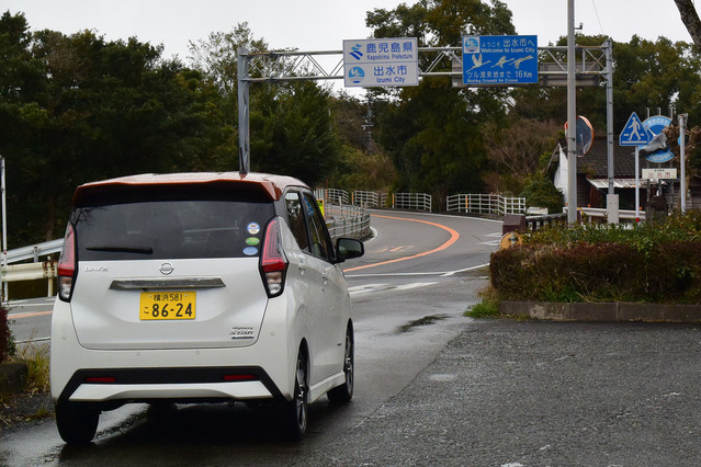 南九州自動車道は熊本～鹿児島県境区間が未成。開通したあかつきにはこの国道3号線の県境エリアも交通過疎になることだろう。