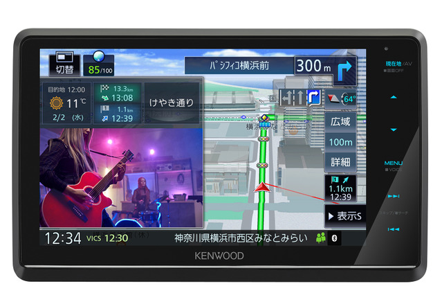 市販「AV一体型ナビ」の一例（ケンウッド・MDV-S809F）。