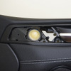 BMW・X3では、ご覧の位置にトゥイーターがセットされた。