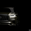 QX80新型ティザーショット