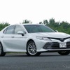 トヨタ カムリ 新型（レザーパッケージ車18インチ）