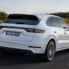 ポルシェ・カイエン・ターボ新型