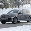 BMW X7 スクープ写真