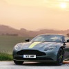 アストンマーティン DB11 AMR