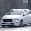 メルセデスベンツ Bクラス 次期型スクープ写真