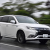 アウトランダーPHEV（Sエディション）