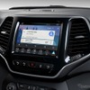 ジープ チェロキー 改良新型 Android Auto