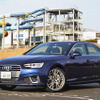 アウディ A4 45TFSI クワトロスポーツ