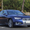 アウディ A4 45TFSI クワトロスポーツ