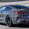 BMW M8 クーペ 新型の開発プロトタイプ