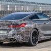 BMW M8 クーペ 新型の開発プロトタイプ